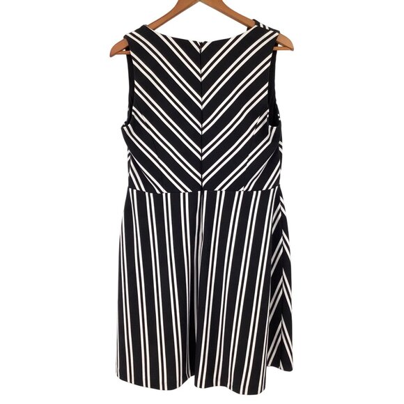 Elle Womens Sleeveless Black & White Striped Fit & Flare Dress Size 12 Office - Picture 3 of 7